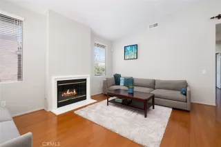 Photo #3: OC26124130 Listing