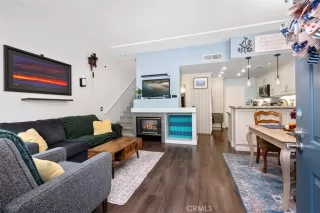 Photo #2: OC26124330 Listing 