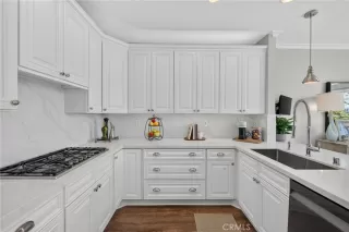 Photo #4: OC26124340 Listing 