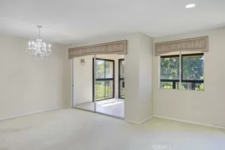 Photo #4: OC26124345 Listing 