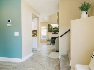 Photo #4: OC26124354 Listing