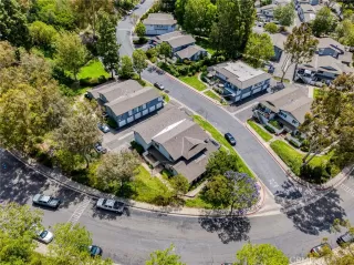 Photo #6: OC26125026 Listing
