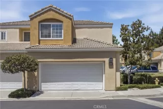 Photo #3: OC26125050 Listing