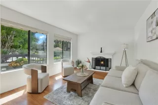 Photo #3: OC26125103 Listing