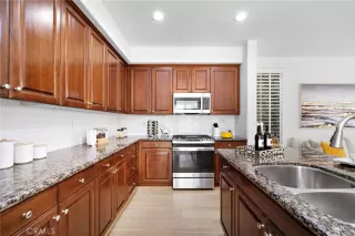 Photo #3: OC26125277 Listing