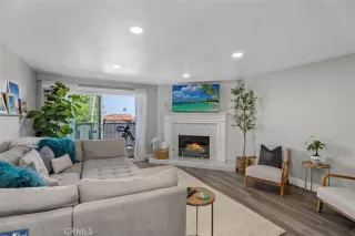 Photo #6: OC26125293 Listing