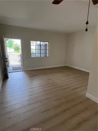 Photo #5: OC26125357 Listing 
