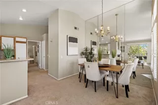 Photo #4: OC26125630 Listing 