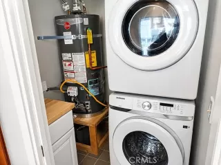 Photo #5: OC26125659 Listing