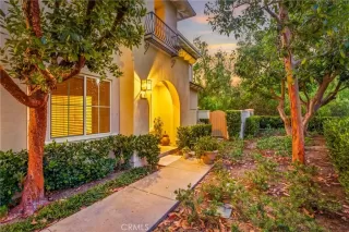 Photo #1: OC26125738 Listing