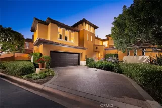 Photo #6: OC26125816 Listing