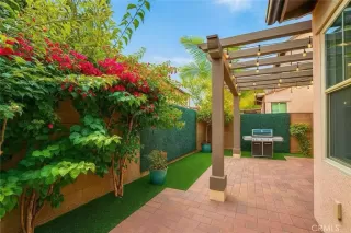 Photo #5: OC26125938 Listing
