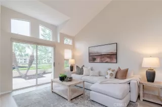 Photo #4: OC26126032 Listing