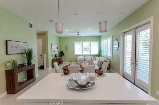 Photo #3: OC26126250 Listing