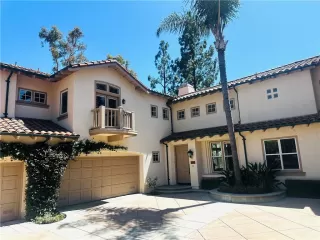 Photo #1: OC26126470 Listing 