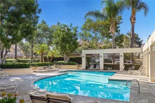 Photo #2: OC26126742 Listing