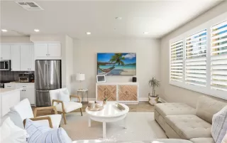 Photo #5: OC26127055 Listing