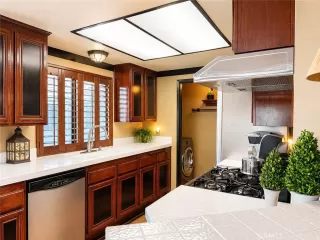Photo #6: OC26127346 Listing