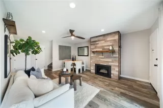 Photo #4: OC26127518 Listing