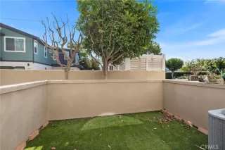 Photo #3: OC26127604 Listing