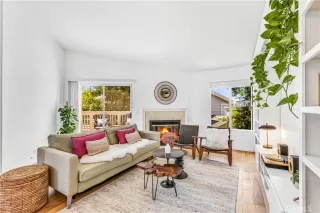 Photo #2: OC26127960 Listing 