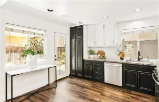 Photo #6: OC26128002 Listing