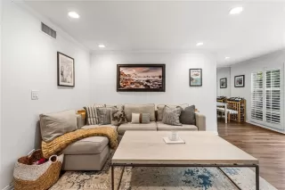 Photo #1: OC26128381 Listing