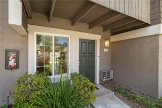Photo #3: OC26128498 Listing 