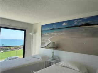 Photo #5: OC26128515 Listing