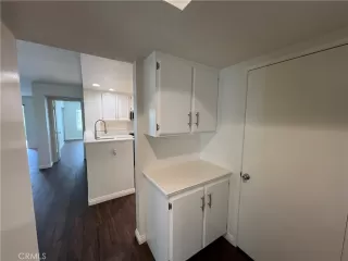 Photo #4: OC26128663 Listing 