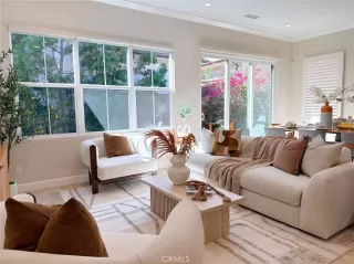 Photo #3: OC26128728 Listing