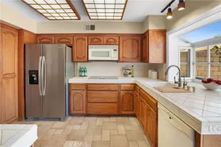 Photo #3: OC26128787 Listing 