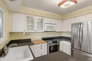 Photo #4: OC26129331 Listing
