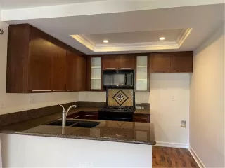 Photo #4: OC26129424 Listing 