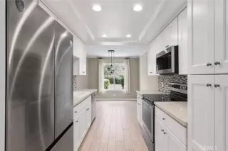 Photo #1: OC26129435 Listing