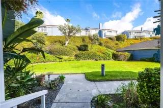 Photo #5: OC26129435 Listing
