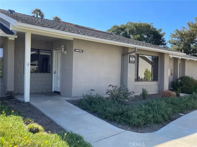 MLS: OC26129787 Condo For Sale