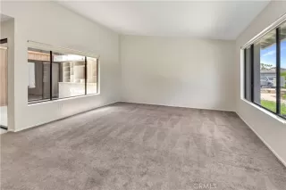 Photo #4: OC26129787 Listing