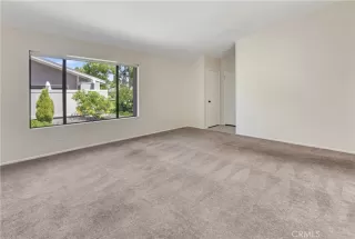 Photo #5: OC26129787 Listing
