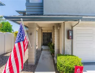 Photo #1: OC26130108 Listing 