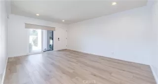 Photo #4: OC26130177 Listing