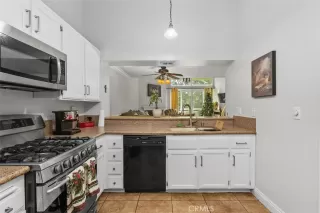 Photo #3: OC26130492 Listing 