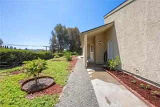 Photo #4: OC26130534 Listing