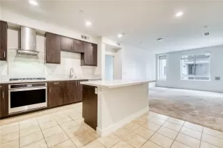 Photo #2: OC26131081 Listing 