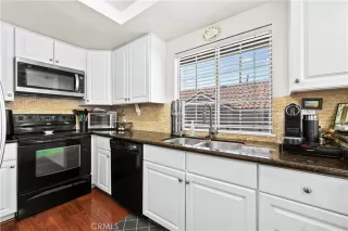 Photo #5: OC26131622 Listing 