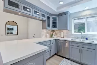 Photo #3: OC26131714 Listing 