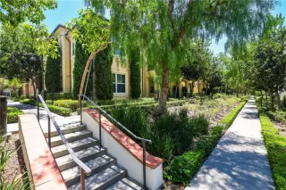 Photo #2: OC26131716 Listing