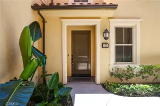 Photo #4: OC26131716 Listing