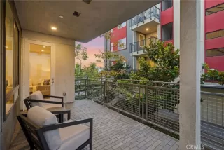 Photo #2: OC26132156 Listing 