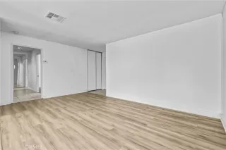 Photo #5: OC26132291 Listing 